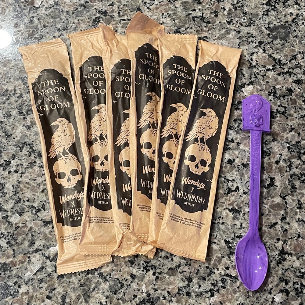 Wednesday x Wendy’s x Netflix 6 Spoons of Gloom NWT Goth Punk Halloween Party